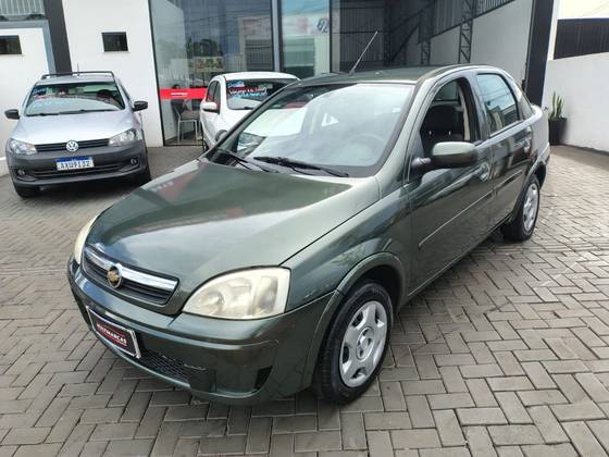 CHEVROLET CORSA 1.4 MPFI PREMIUM SEDAN 8V FLEX 4P MANUAL CHEVROLET CORSA 1.4 MPFI PREMIUM SEDAN 8V FLEX 4P MANUAL